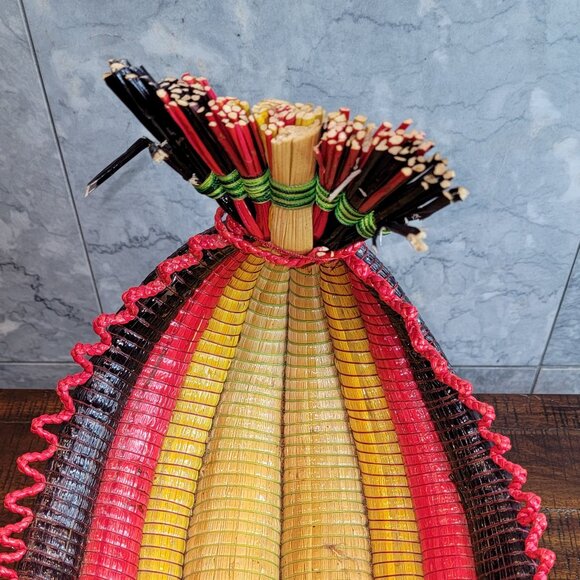 Fruit Basket Made by Uros People from the Floating Villages of Lake Titicaca - Picture 4 of 6